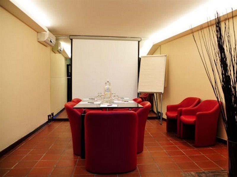 Hotel Maxim Bolonia Facilidades foto