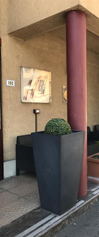 Hotel Maxim Bolonia Exterior foto